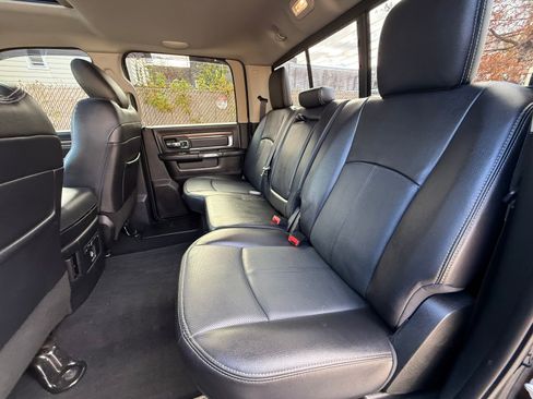 Used 2018 RAM 2500 Laramie w/ Sport Appearance Group image 25