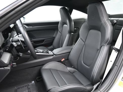Certified 2024 Porsche 911 Carrera S RWD image 5