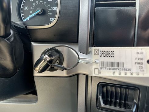 Used 2023 Ford F150 XLT image 22