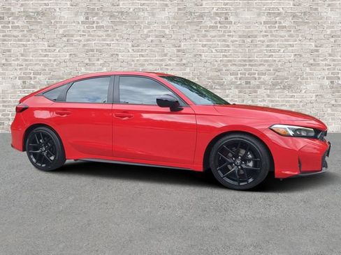 Used 2025 Honda Civic Sport image 1