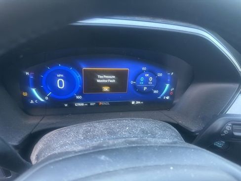 Used 2020 Ford Escape SE Sport image 11