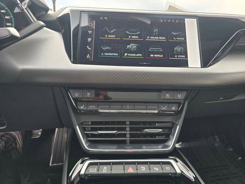 New 2026 Audi S e-tron GT Prestige image 10