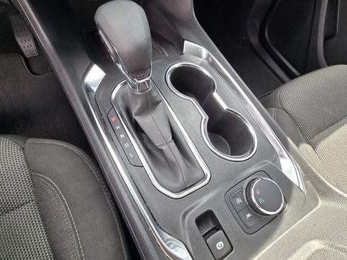 Certified 2023 Chevrolet Traverse LT image 21