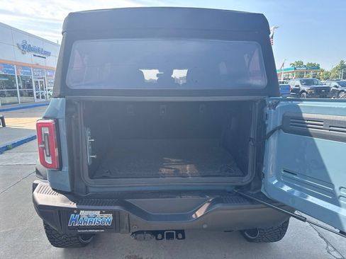 Used 2021 Ford Bronco Badlands w/ Sasquatch Package AWD/4WD image 26