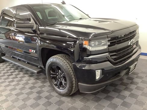 Used 2017 Chevrolet Silverado 1500 LTZ Z71 w/ LTZ Plus Package AWD/4WD image 21