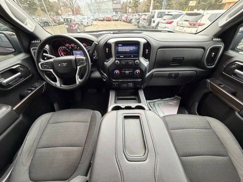 Used 2019 Chevrolet Silverado 1500 LT Trail Boss AWD/4WD image 14