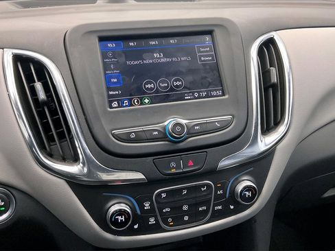Used 2022 Chevrolet Equinox LT image 5