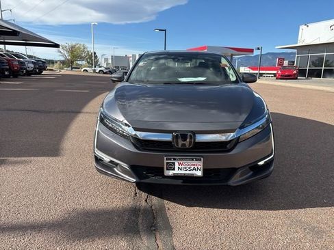 Used 2019 Honda Clarity Touring image 2