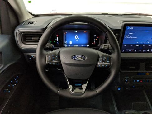 New 2026 Ford Maverick Lariat w/ Black Appearance Package image 16