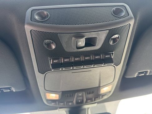 Used 2019 Ford F350 Platinum w/ Platinum Ultimate Package AWD/4WD image 31