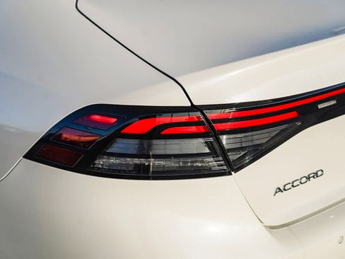 New 2025 Honda Accord EX-L image 9