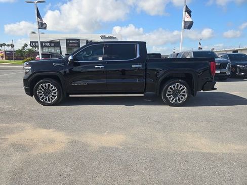 Used 2023 GMC Sierra 1500 Denali Ultimate AWD/4WD image 8