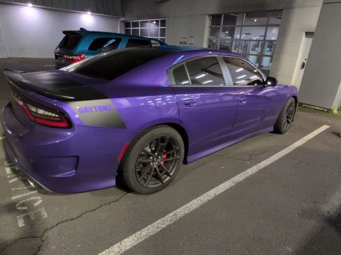 Used 2019 Dodge Charger Scat Pack w/ Daytona Edition Group image 5