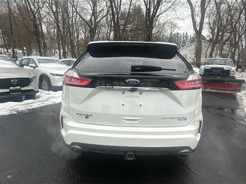 Used 2020 Ford Edge Titanium w/ Equipment Group 301A image 7