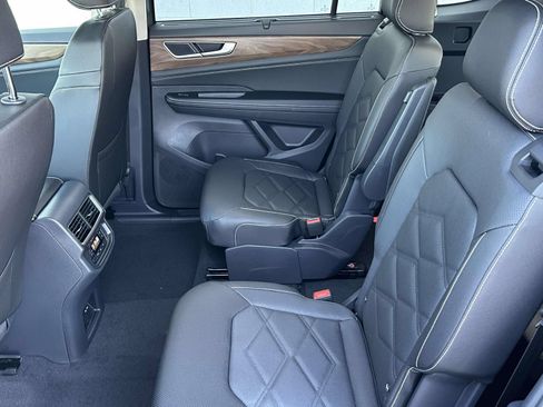 New 2026 Volkswagen Atlas SE AWD/4WD image 13