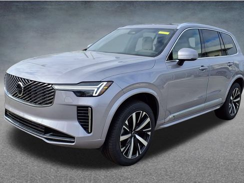 New 2026 Volvo XC90 B5 Core AWD/4WD image 3