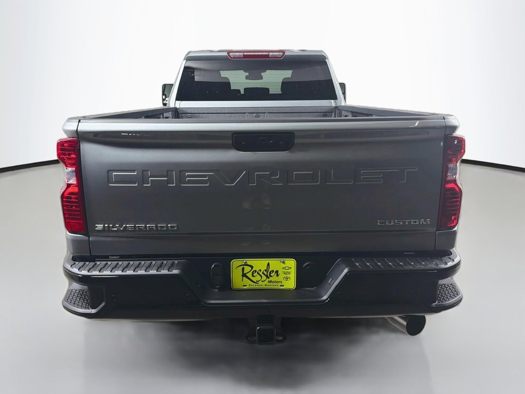New 2026 Chevrolet Silverado 2500 Custom w/ Custom Value Package AWD/4WD image 7