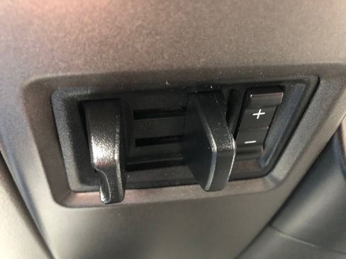Used 2022 Ford F250 XL w/ Power Equipment Group AWD/4WD image 32