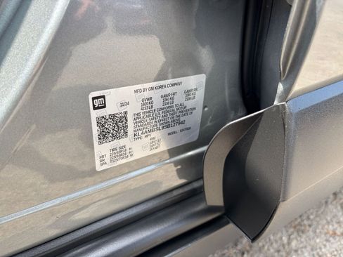 Used 2025 Buick Encore GX Preferred FWD image 34