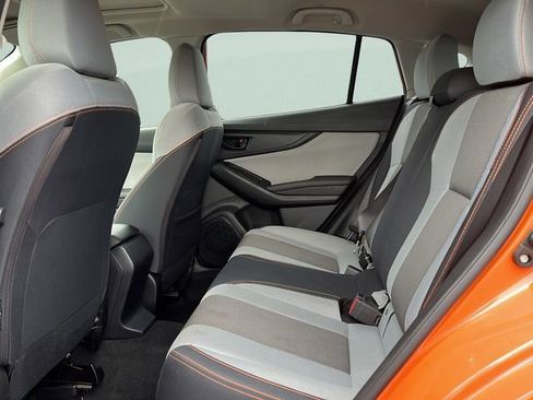 Used 2020 Subaru Crosstrek 2.0i Premium w/ Moonroof Package 1 AWD/4WD image 13
