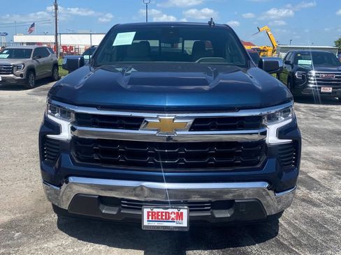 Used 2022 Chevrolet Silverado 1500 LT RWD image 8