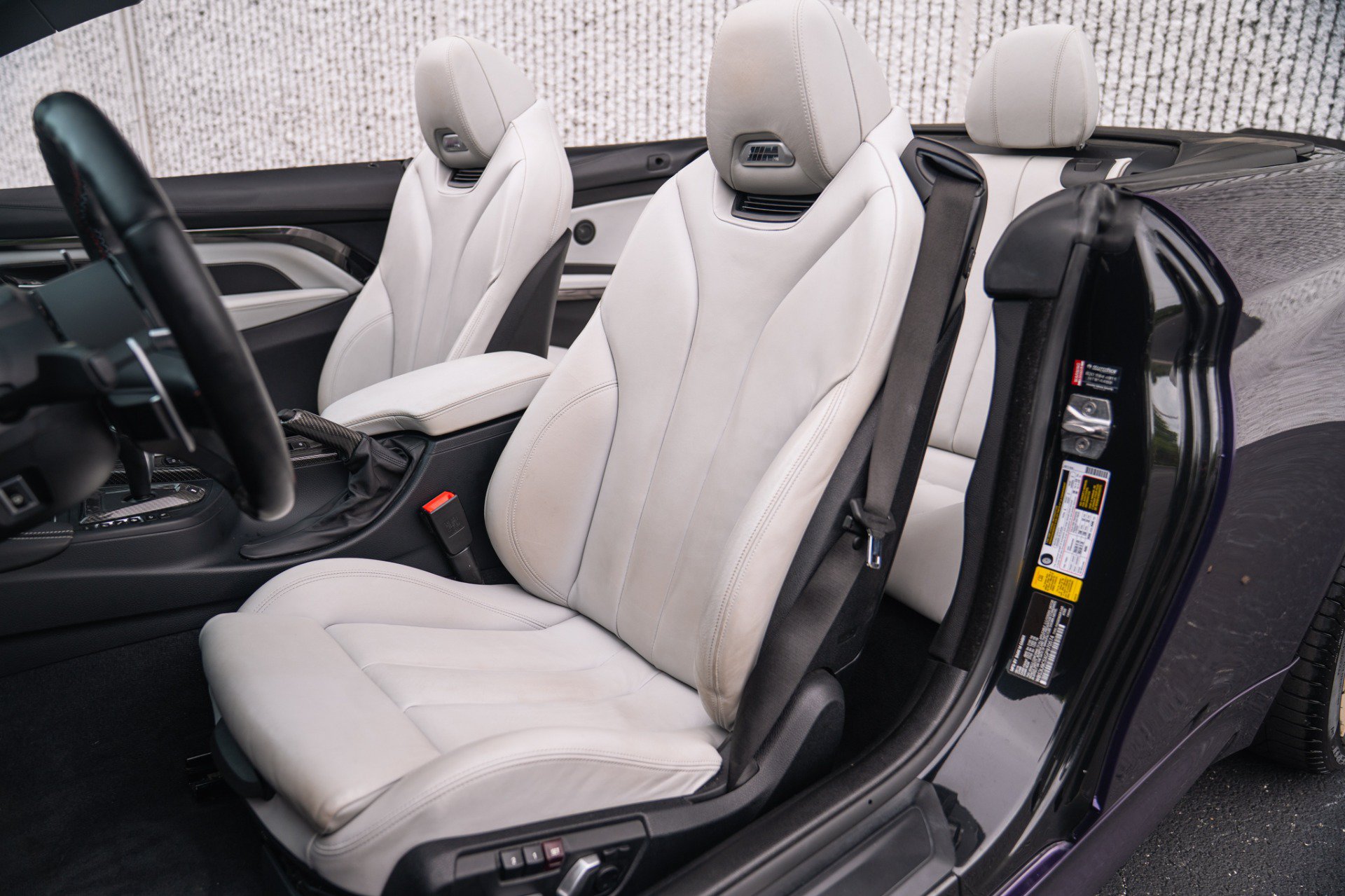 Used 2016 BMW M4 Convertible RWD image 2