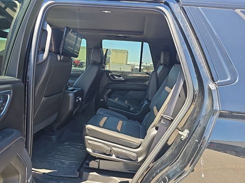 Used 2021 GMC Yukon AT4 w/ Rear Media and Nav Package AWD/4WD image 20