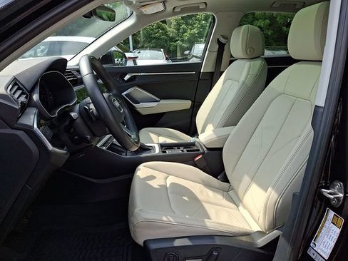 Certified 2023 Audi Q3 2.0T Premium Plus w/ Premium Plus Package AWD/4WD image 13