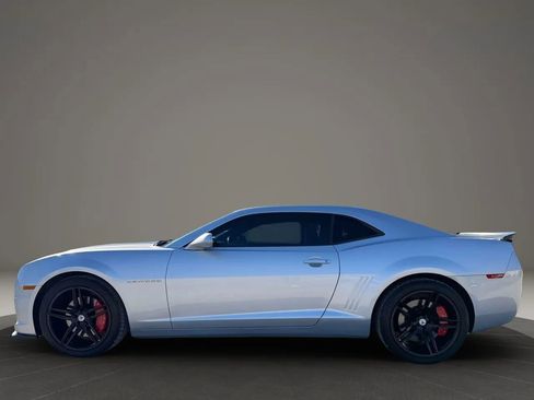 Used 2012 Chevrolet Camaro SS w/ RS Package image 2