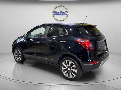 Used 2018 Buick Encore Essence FWD image 3
