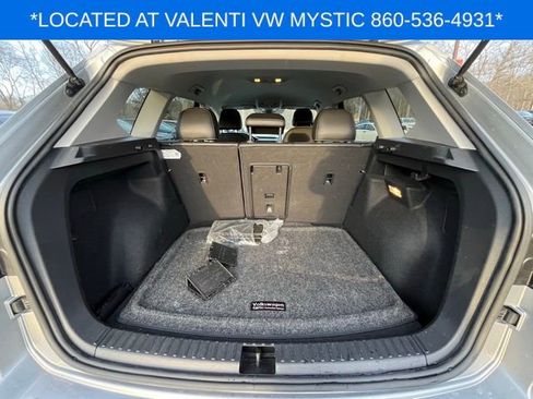 Certified 2022 Volkswagen Taos SE image 14