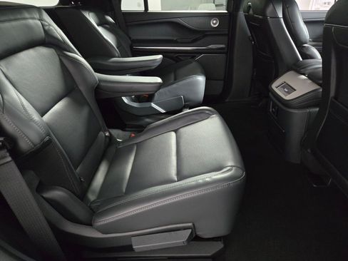 New 2026 Lincoln Navigator Reserve w/ Jet Appearance Package AWD/4WD image 20