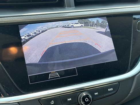 Used 2023 Buick Encore GX Select FWD image 27