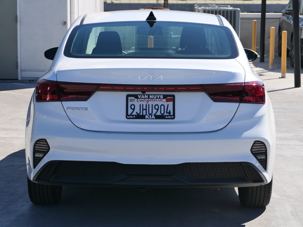 Used 2023 Kia Forte LXS FWD image 5