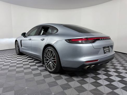 Used 2023 Porsche Panamera 4S image 3