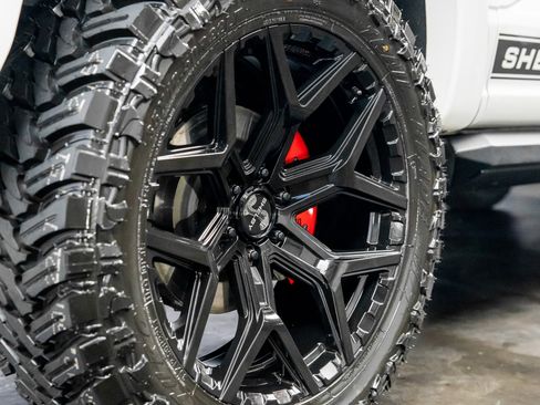 Used 2023 Ford F150 Lariat w/ Equipment Group 502A High image 12