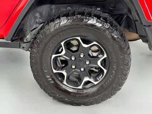 Used 2021 Jeep Wrangler Unlimited Rubicon 4xe w/ Steel Bumper Group image 11