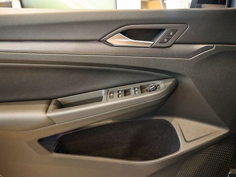 New 2026 Volkswagen Golf image 30