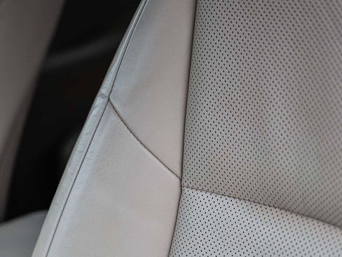 Used 2013 Lexus ES 350 image 25