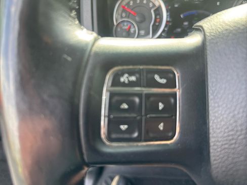 Used 2015 RAM 1500 Big Horn image 16