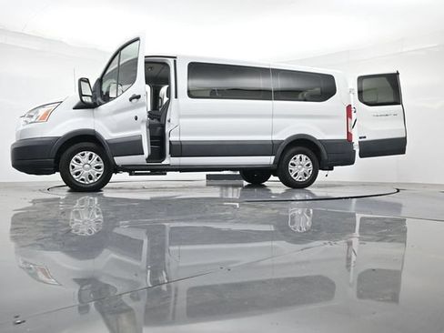 Used 2015 Ford Transit 150 XLT RWD image 58