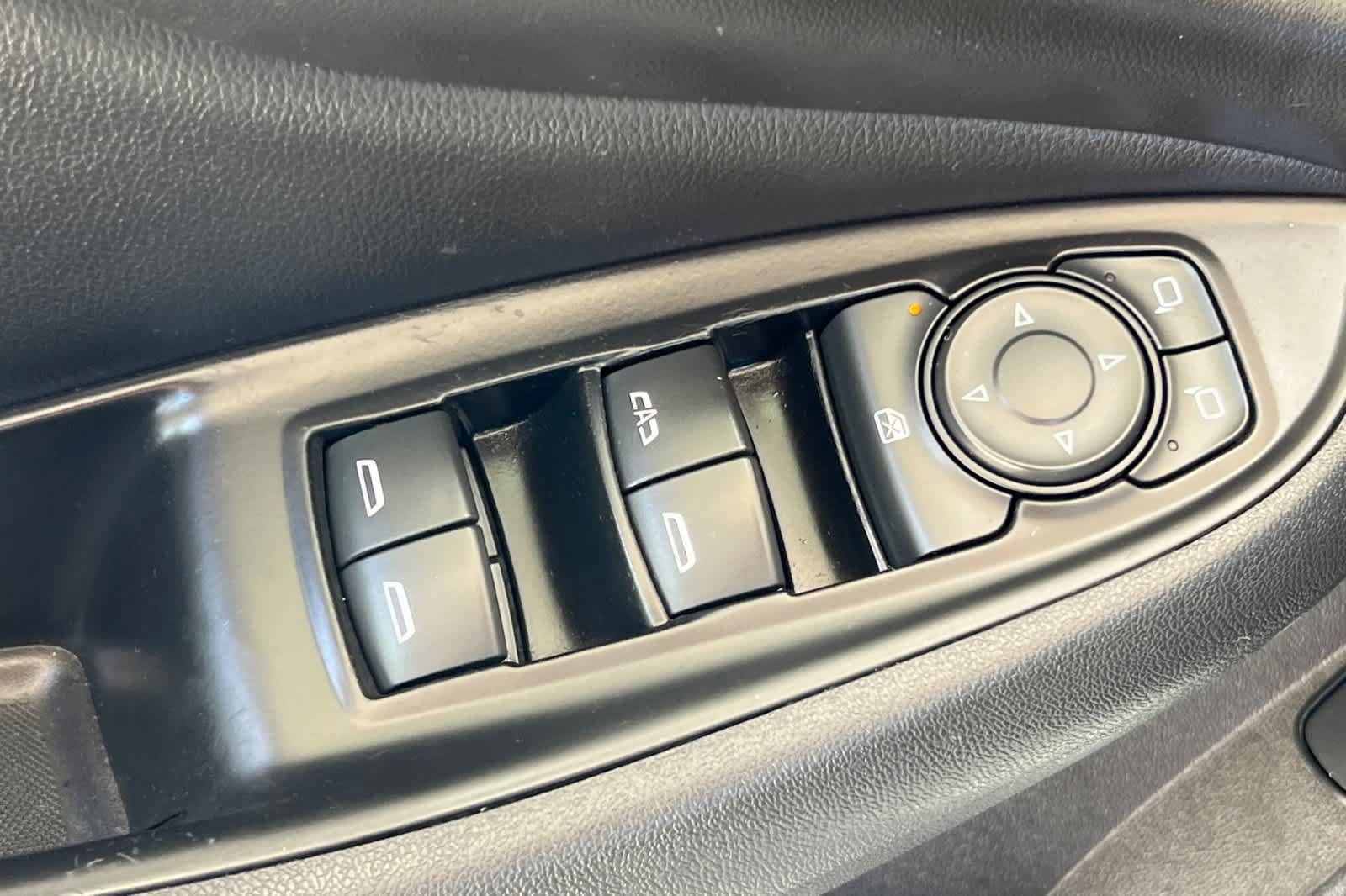 Used 2018 Chevrolet Volt LT FWD image 13