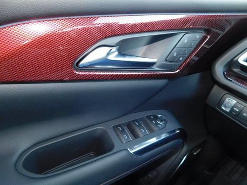 New 2026 Chevrolet Traverse RS w/ LPO, Floor Liner Package FWD image 37