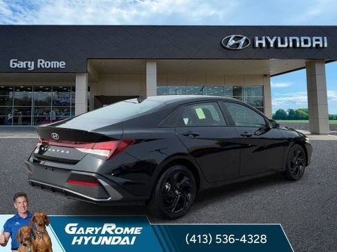Certified 2026 Hyundai Elantra Sport FWD image 8