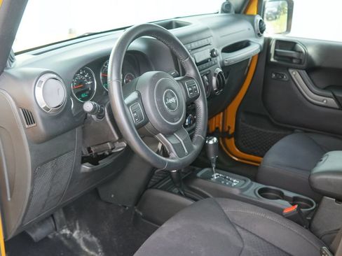 Used 2014 Jeep Wrangler Unlimited Sport w/ Quick Order Package 24S AWD/4WD image 10