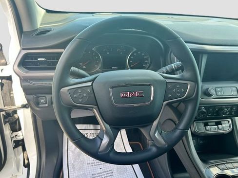 Used 2023 GMC Acadia AT4 AWD/4WD image 11