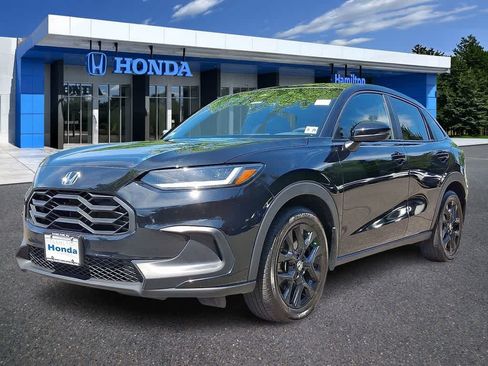 Certified 2025 Honda HR-V Sport image 1