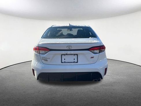 Certified 2024 Toyota Corolla SE image 29
