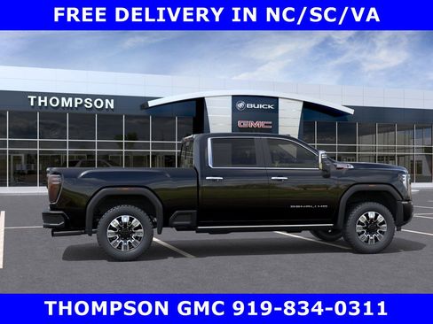 New 2025 GMC Sierra 2500 Denali w/ Denali Reserve Package image 8