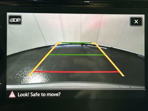 Used 2021 Volkswagen Atlas Cross Sport SEL R-Line image 19